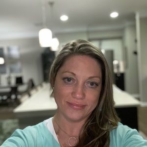 Meet your Posher, Kim